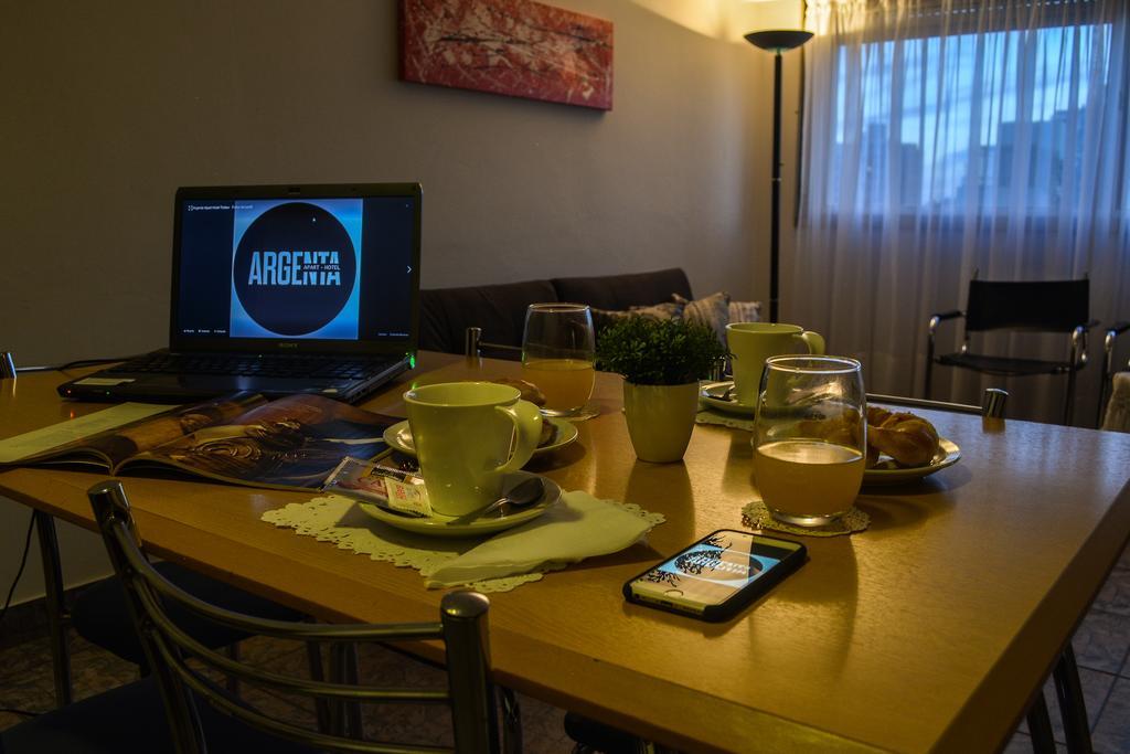 Argenta Apart Hotel Trelew Exteriör bild