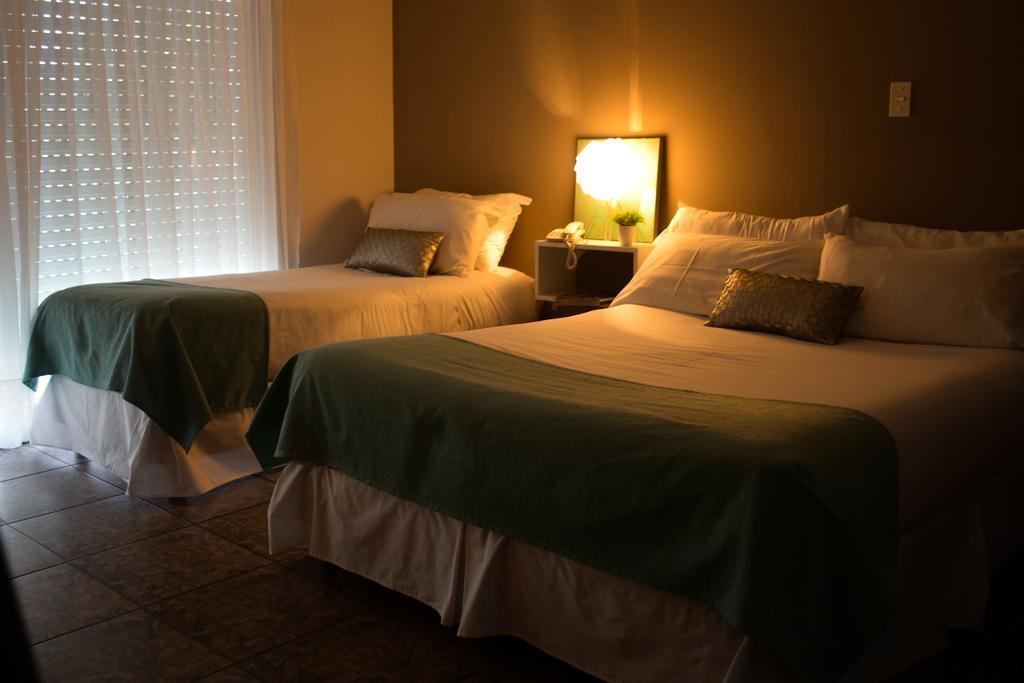 Argenta Apart Hotel Trelew Exteriör bild